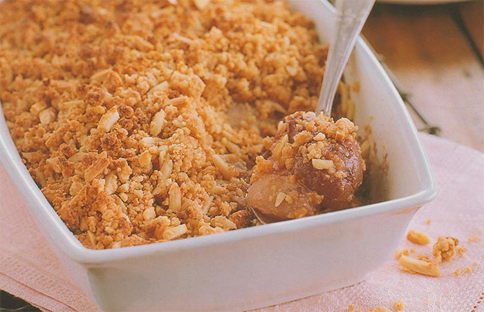 Crumble aux poires et prunes